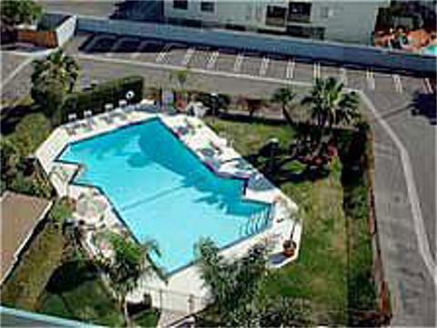 Express Nuys By Ihg 2*